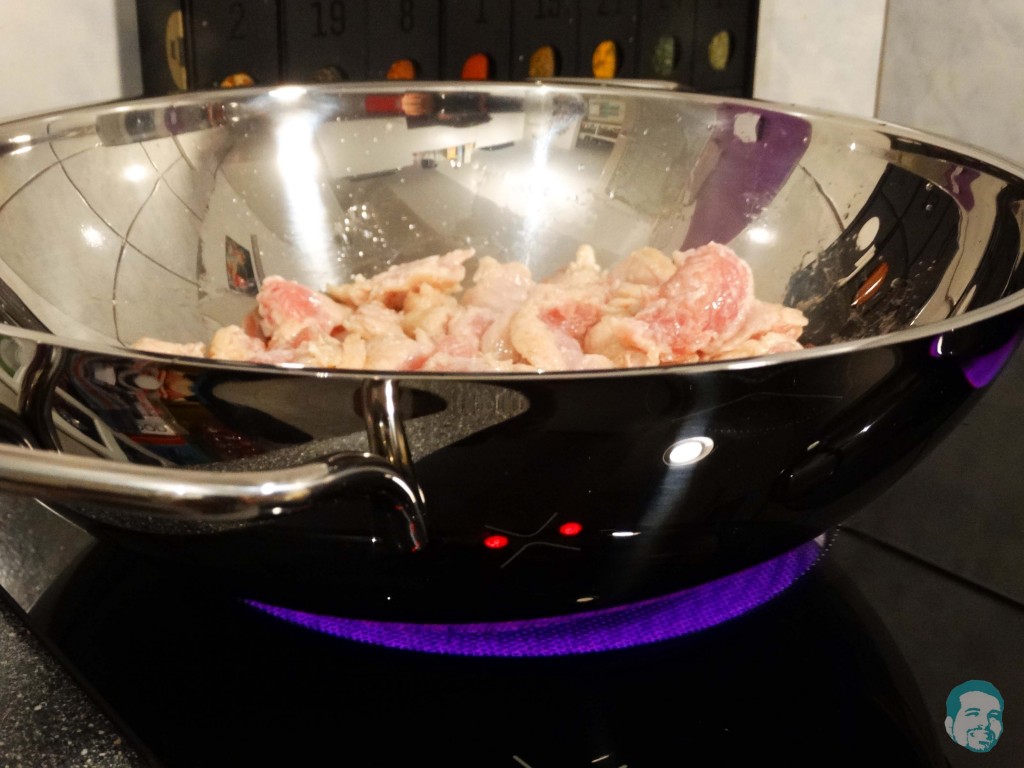 Fleisch im Wok Huhn