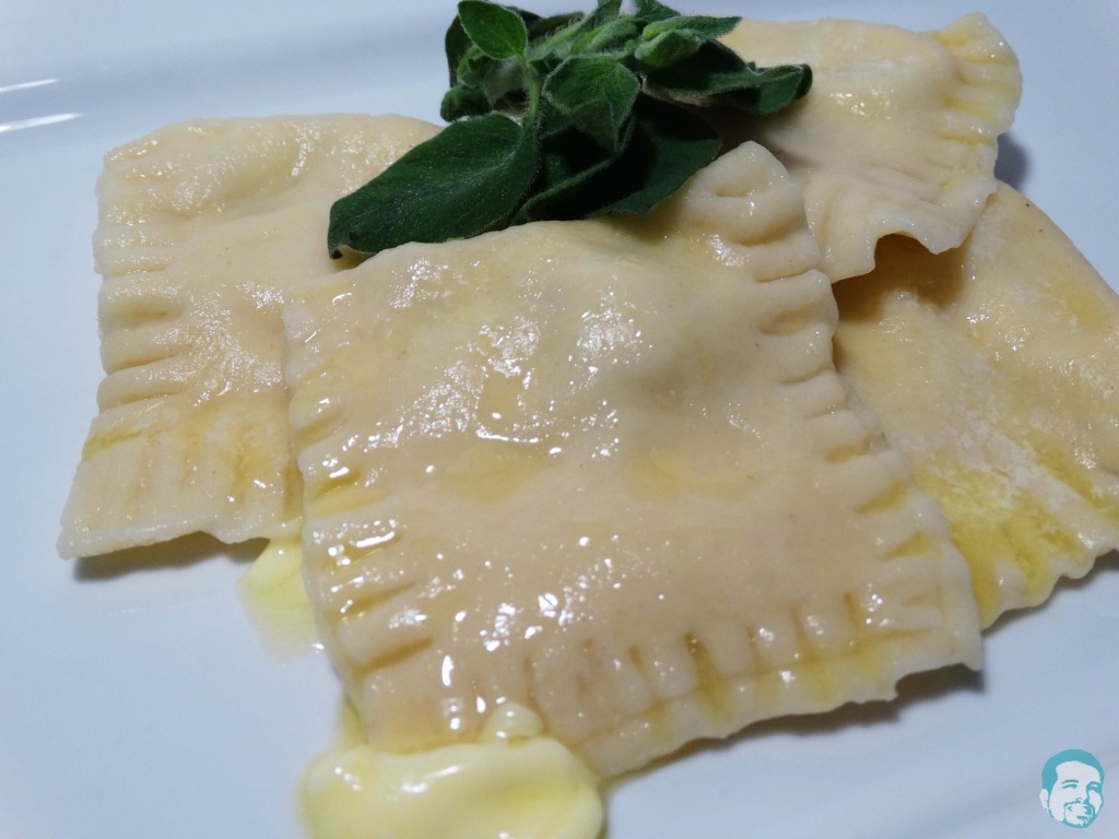 Ravioli stuffed herbs