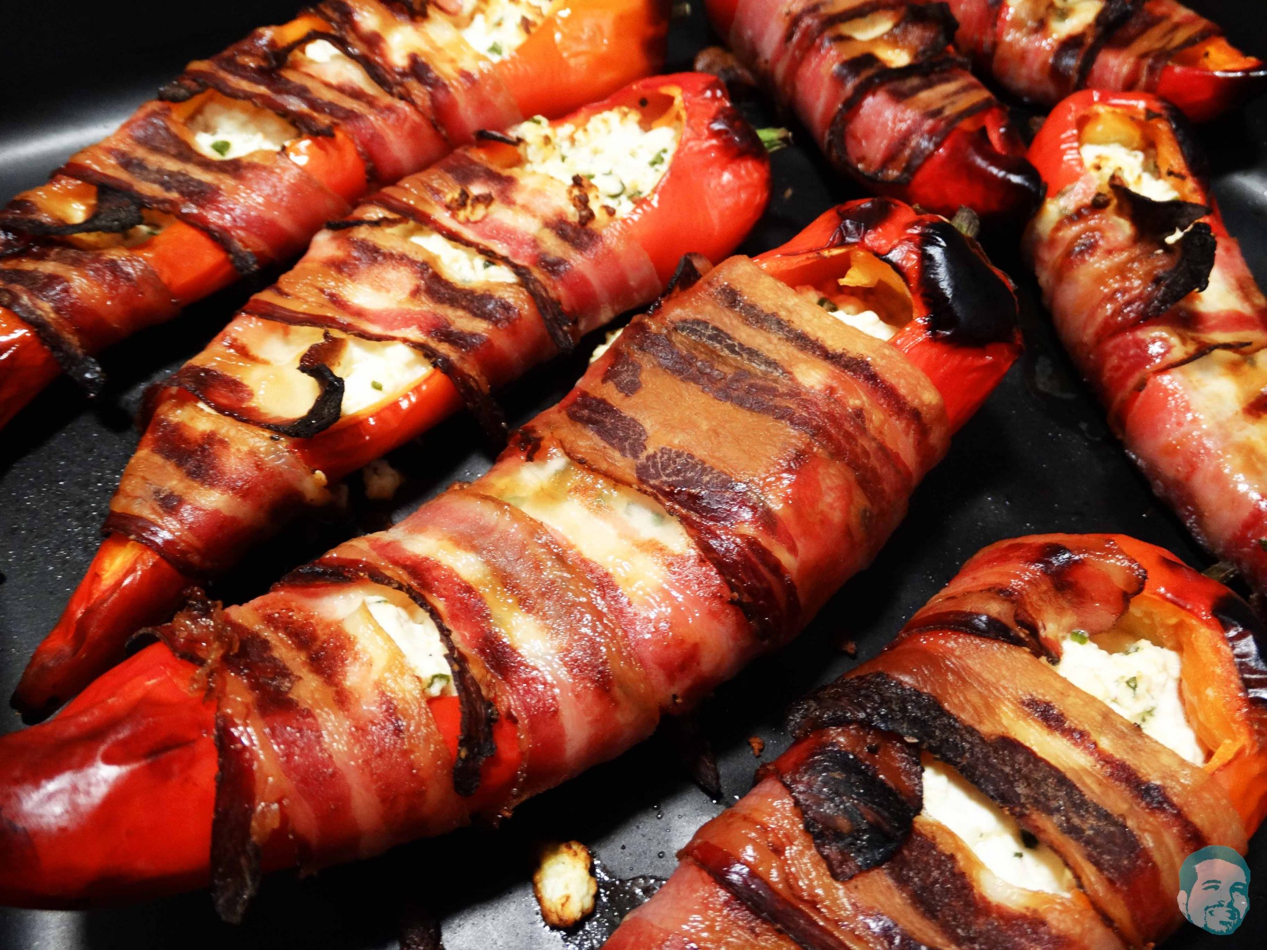Gefüllte Spitzpaprika mit Speck - #lowcarb - Haunis Food Blog