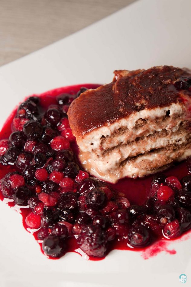 Spekulatius Tiramisu mit Waldbeeren