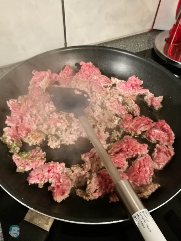 Faschiertes anbraten