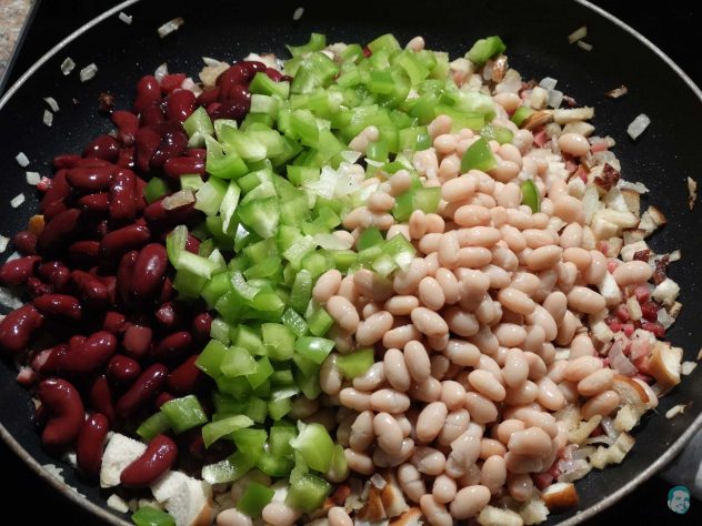 Bohnen-Paprika-anbraten